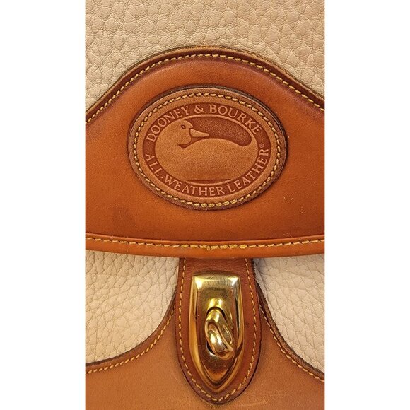 Vintage Dooney & Bourke All-Weather Leather Surrey Crossbody Bag - Picture 2 of 16